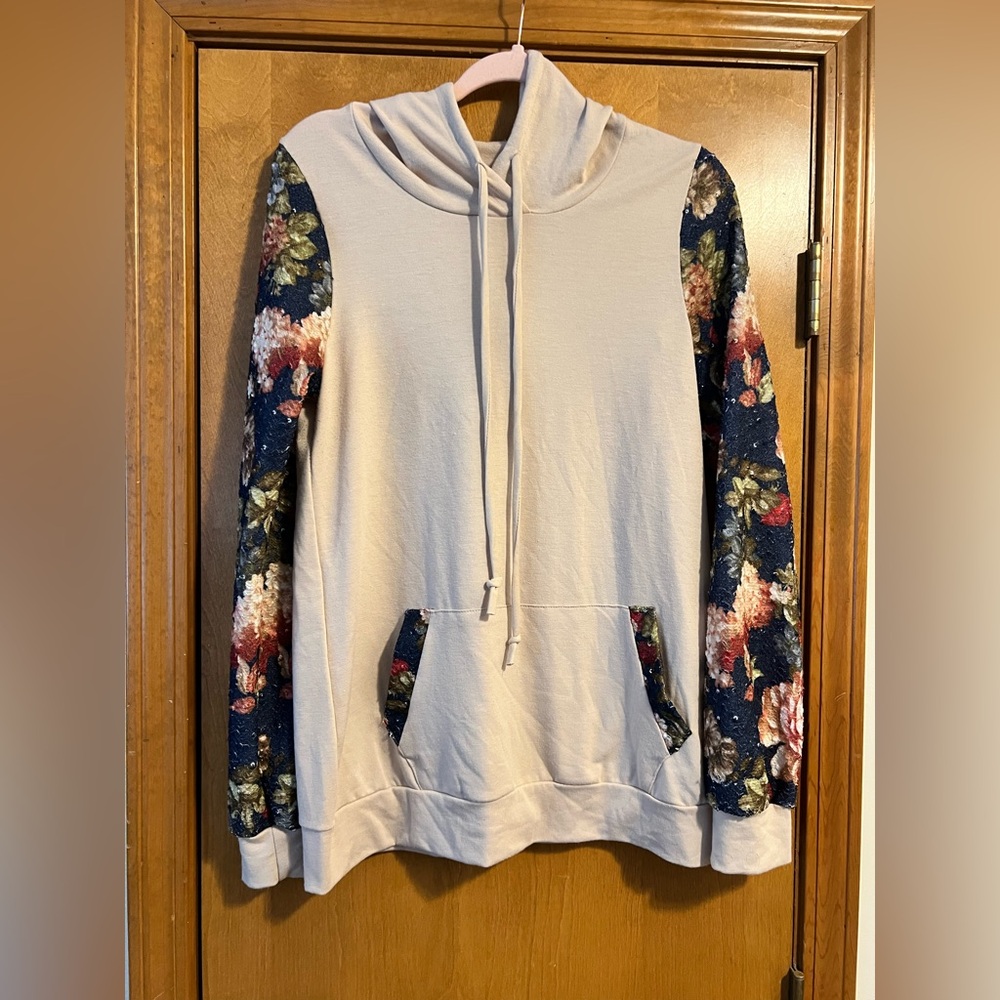 Floral Sleeve Hoodie with Pocket